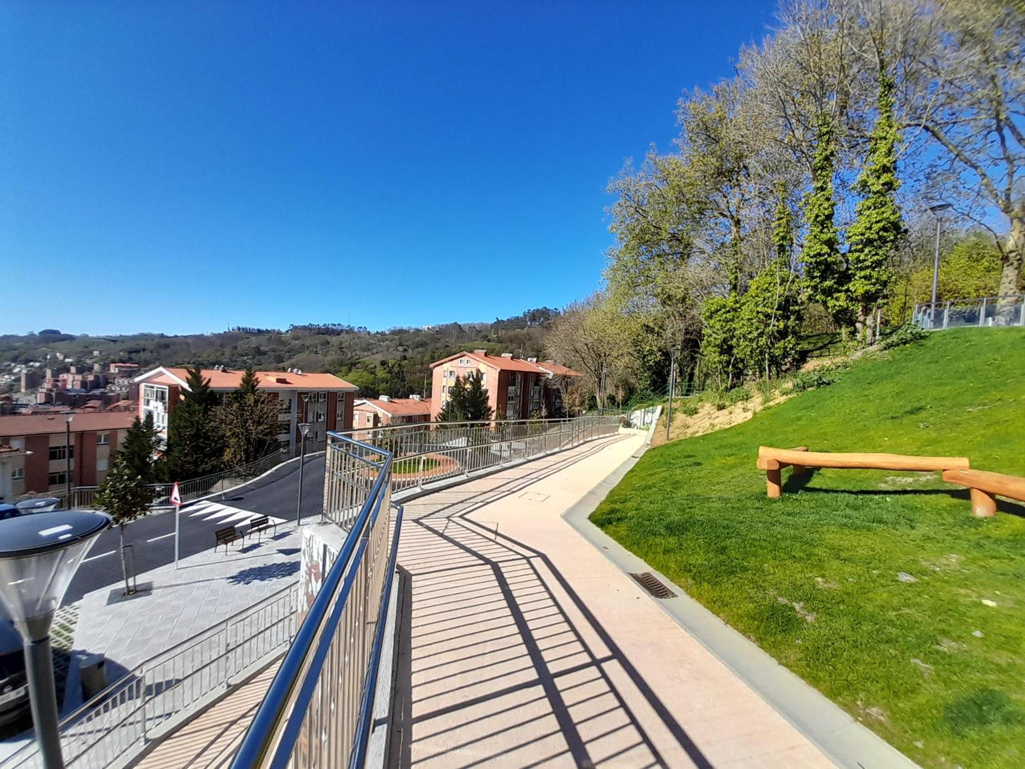 Calida Estancia Descubre La Ciudad Bilbao Bagian luar foto